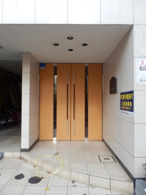 メインステージ白山 エントランス