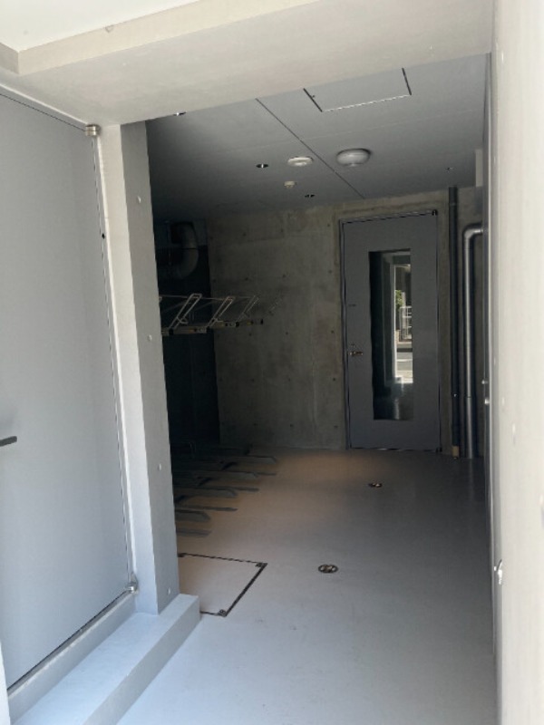 CREAL日本橋浜町4階 駐輪場