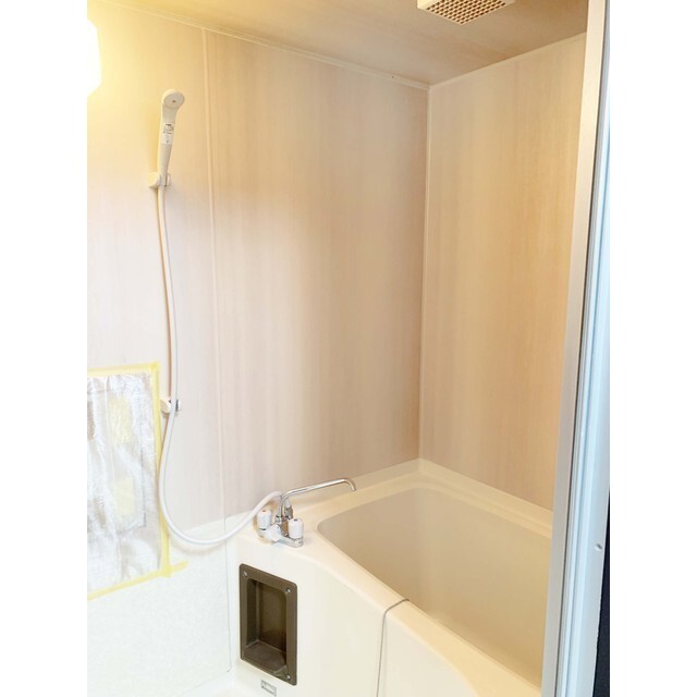 リ・エスト北千住 バストイレ別