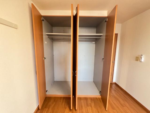 サン・キャッスル205号室 クローゼット