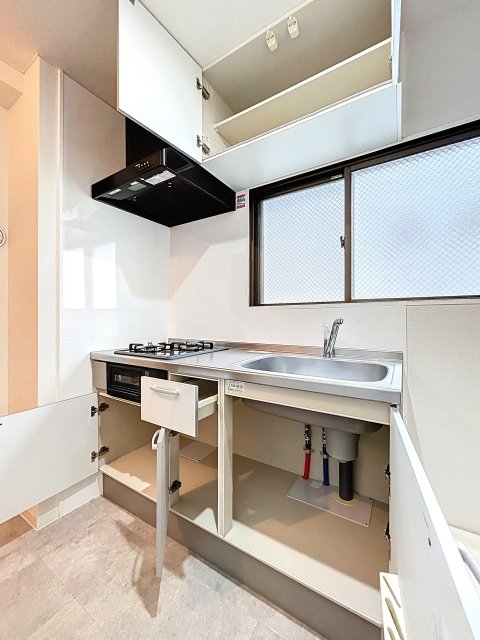 パークレイン三田 キッチン