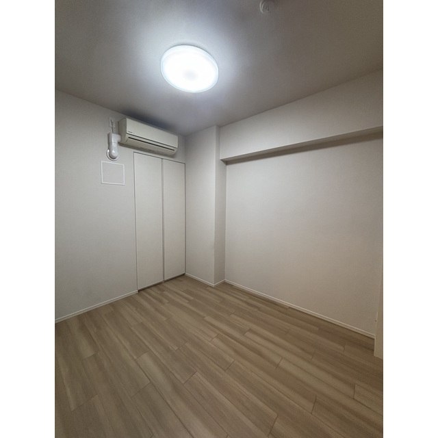 ザ・パークハウス南行徳 洋室4.5帖　2026年2月撮影