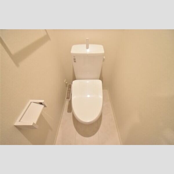 ヒルズ萩山102号室 洗浄便座