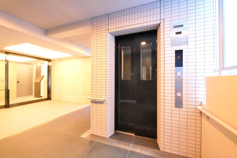 ラフィスタ方南町3階 外観