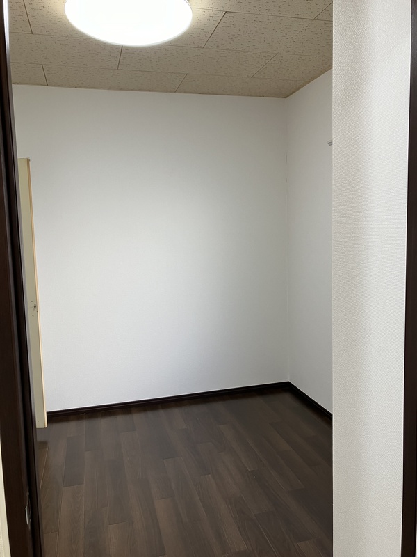 ファミールケイＡ 内観