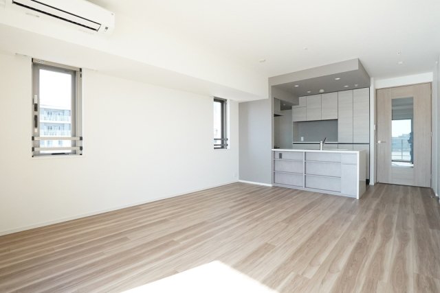 ＨＡＲＵＭＩ　ＦＬＡＧ　ＰＡＲＫ　ＶＩＬＬＡＧＥ　Ｂ棟16階 リビング