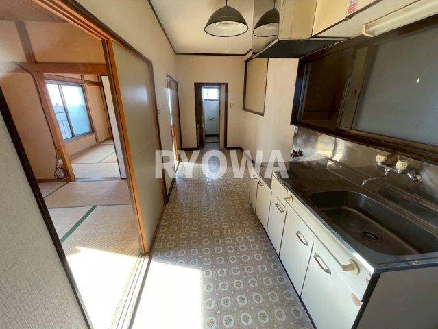 昭和ハイツ 掲載の写真は退去前の写真となります。