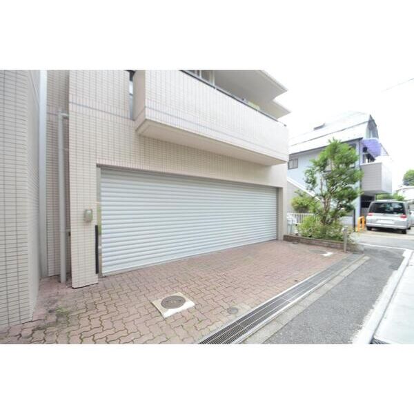 駒沢ダイヤモンドマンション402号室 駐車場