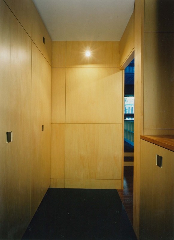 NTPRレジデンス下馬2階 玄関