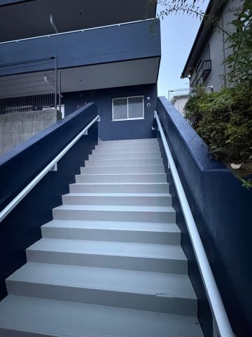 緑と海辺のフロレッタ エントランス