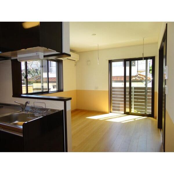 プランドールHINATA1号棟 リビング