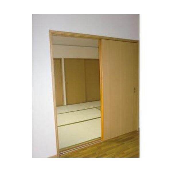 オラージュ大宮 リビング