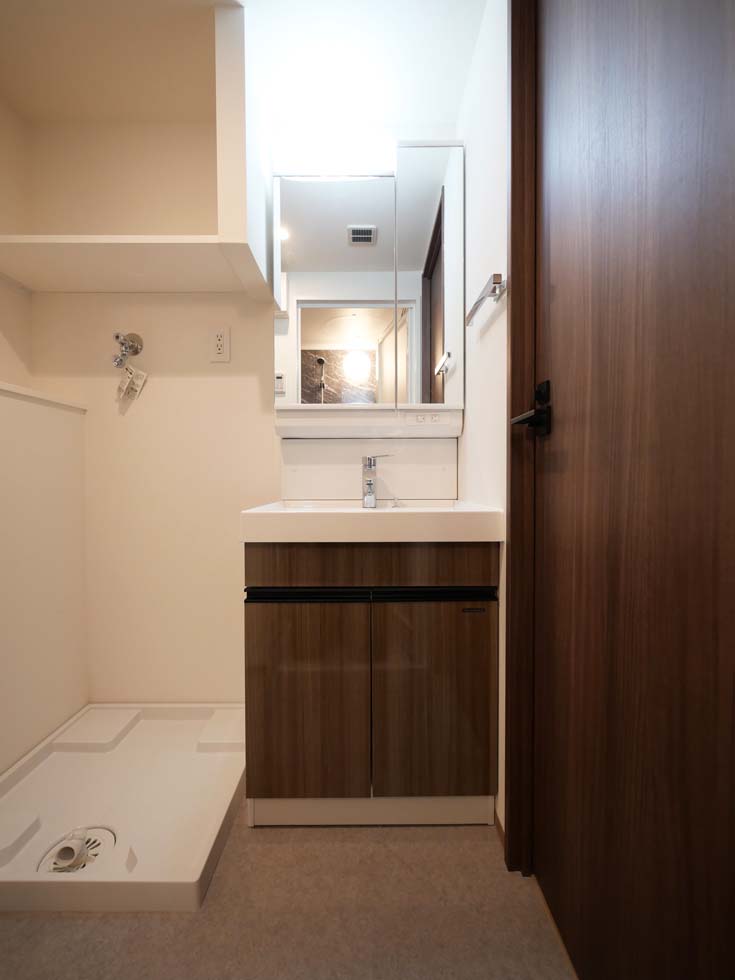 コンポジット渋谷本町2階 内観