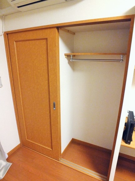 レオパレス桜108号室 内観