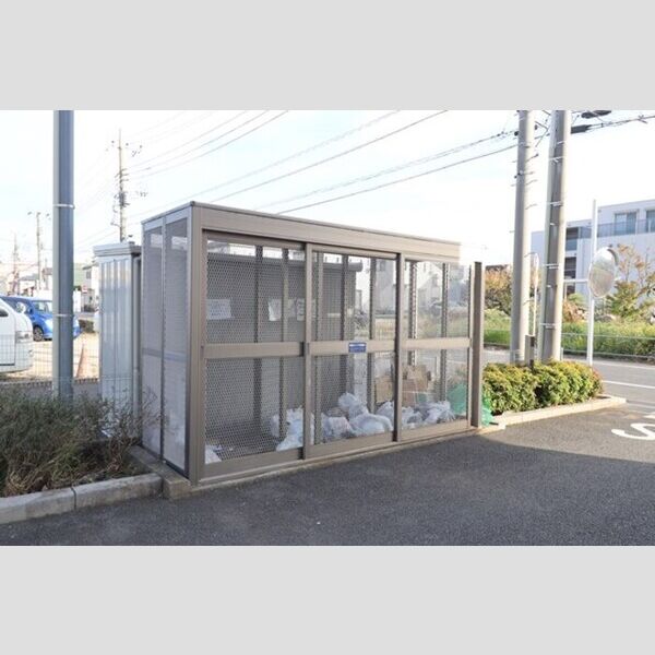 プレミール　A ゴミ置き場