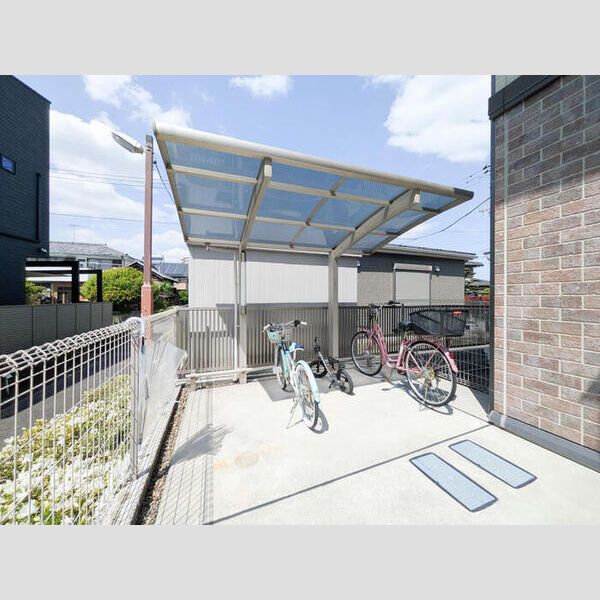リッツハウスⅢ 駐輪場