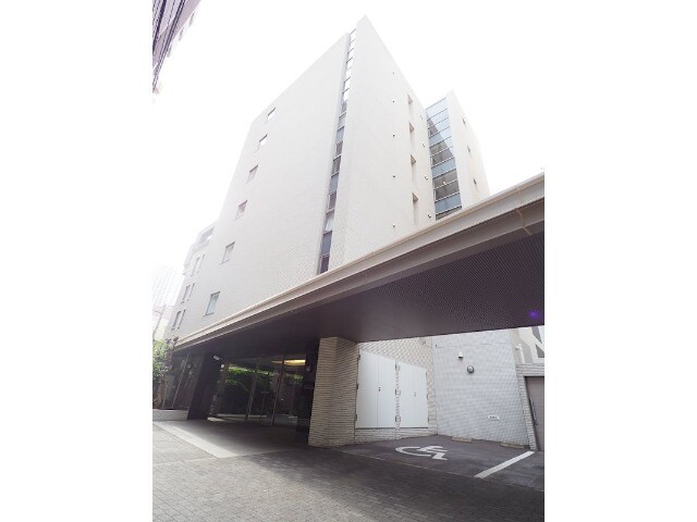 パークフラッツ市谷台町坂4階 外観