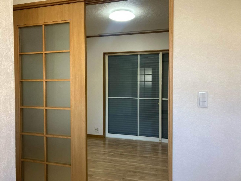 ファミール仲村A 内観
