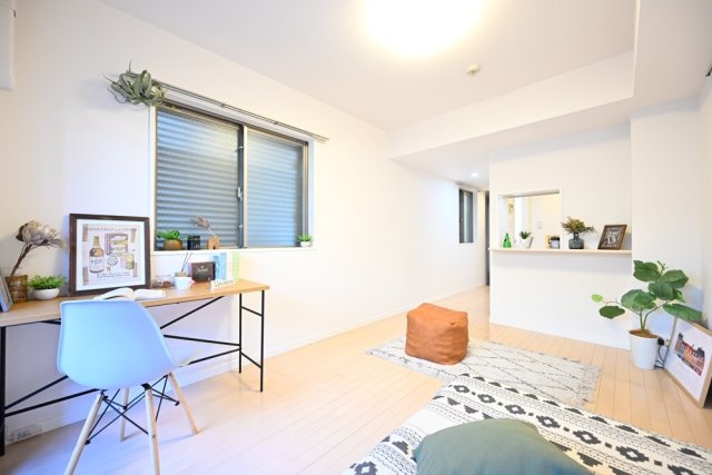 ヴィスタガーデン西荻窪1階 ※家具・小物はイメージです