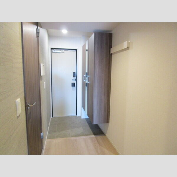 ラ・ペッシュ201号室 玄関