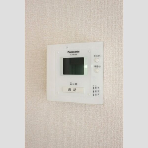 ラフォーレ上ノ台　C モニター付インターホン
