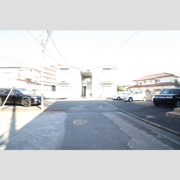 ルミエール西高尾　B 駐車場