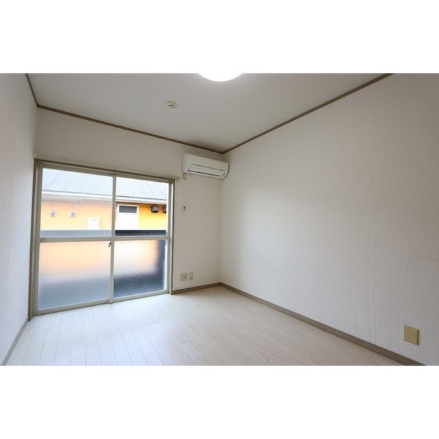 ハイツ天沼 リビング