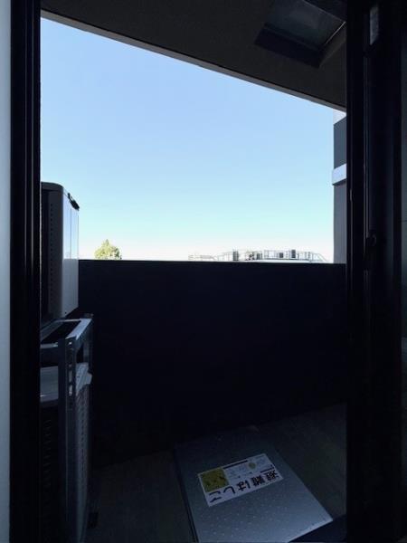 エレミ本蓮沼5階 リビング