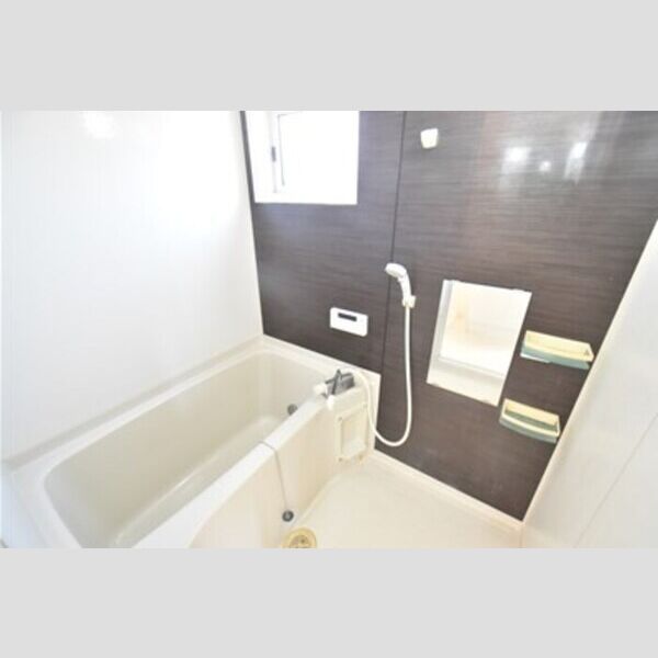 マ・メゾン バス