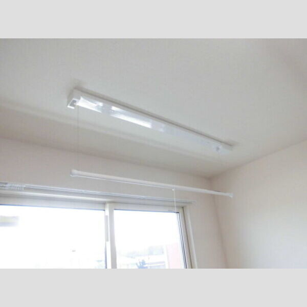 Droom SAKURA.K305号室 室内物干し