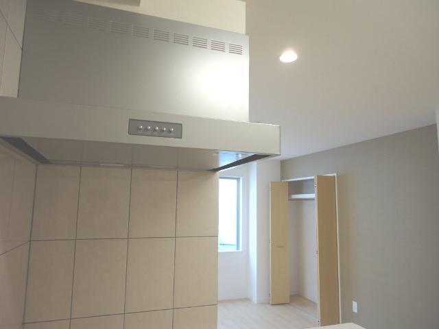 CASA　RIVIERA（カーサ　リヴィエラ）101号室 レンジフード