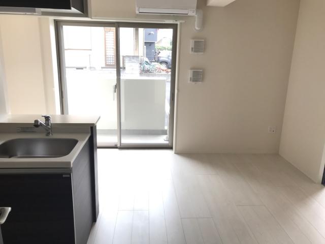 ラ・ロンディーネ リビング