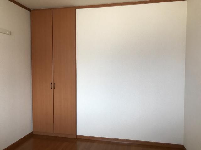 ブエナスエルテ 洋室