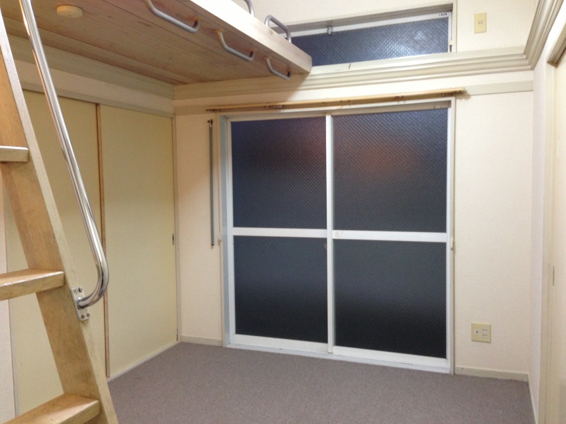 レオパレス大宮第１９ いろいろ使えるロフト付