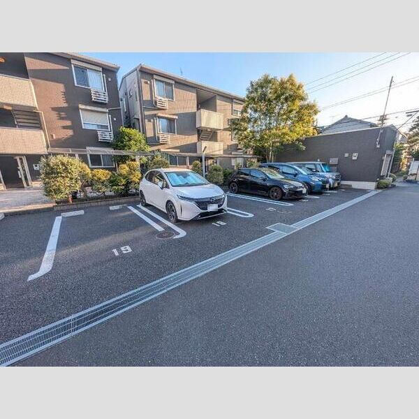 アルページュ大森　I棟 駐車場
