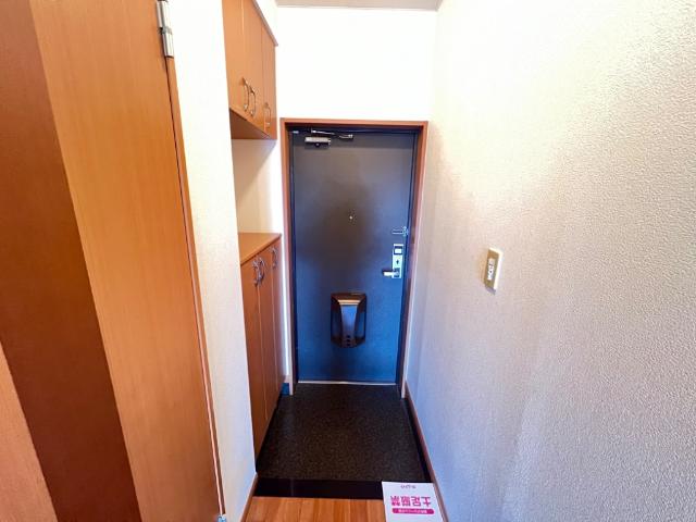 サン・キャッスル205号室 玄関