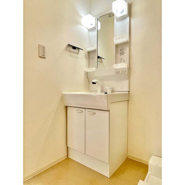 モナ・ローベル203号室 ☆洗髪洗面化粧台