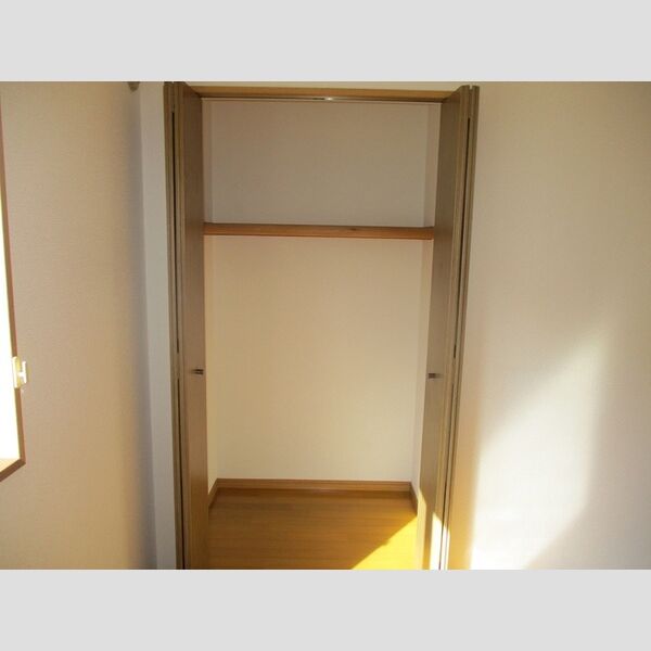 パセオみずほ台　ⅡABA105号室 収納