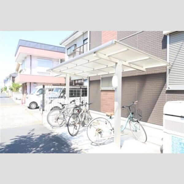 Azalea辻前　B 駐輪場