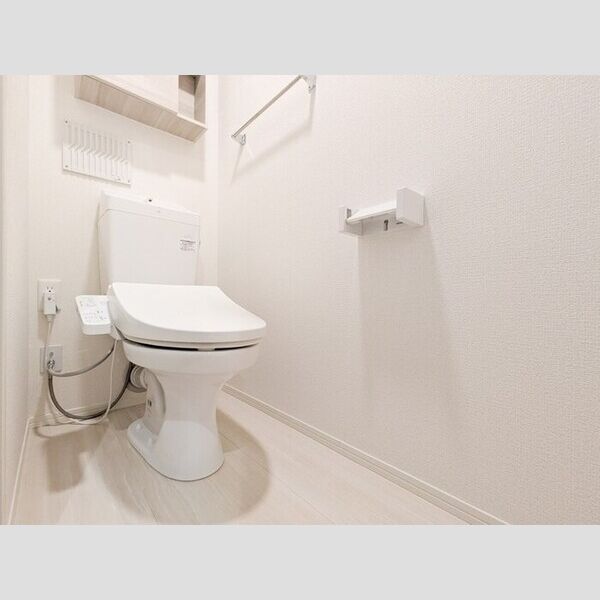 ガーベラ・グレイス307号室 トイレ