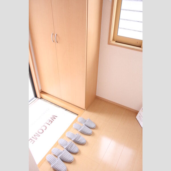 フロラシオン　E 玄関