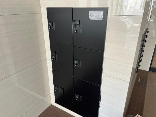 CREAL住吉5階 宅配ボックス