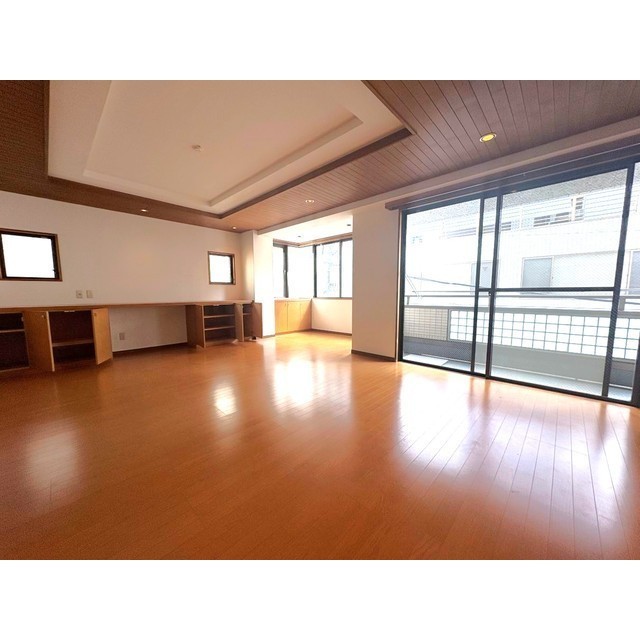 門前仲町1丁目借家 広々LDK！