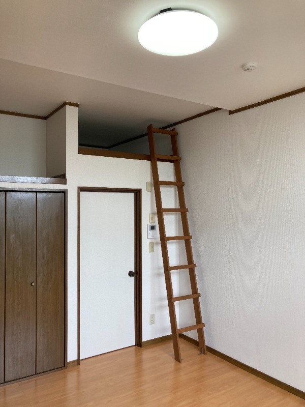 シャレー東大宮1階 内観