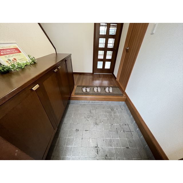 ル･コンフォール 天井高く解放感のある玄関