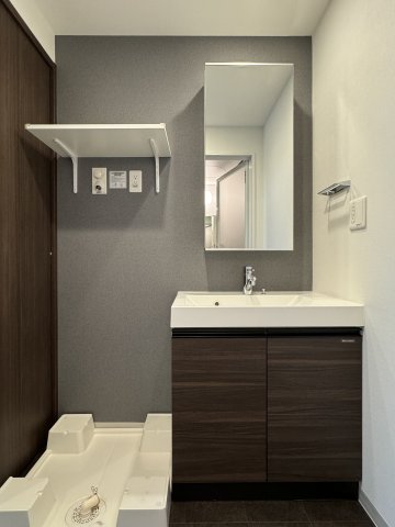 フロンティア新宿タワー2202号室 ※参考写真