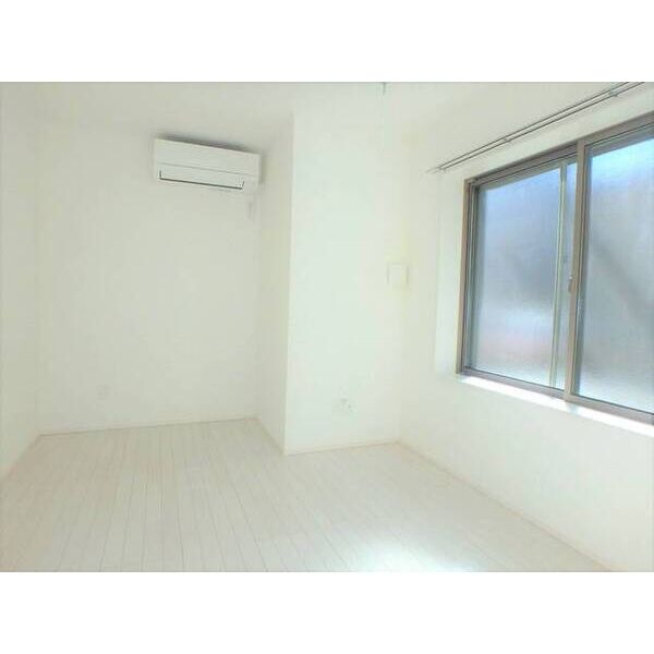 オーキッドプレイス立川 リビング