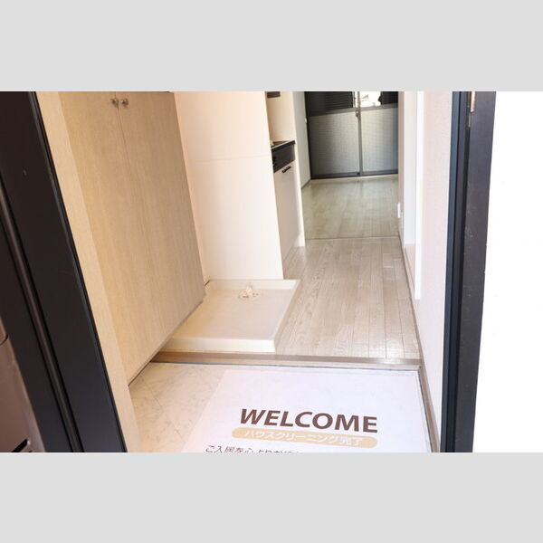 パル2511202号室 玄関