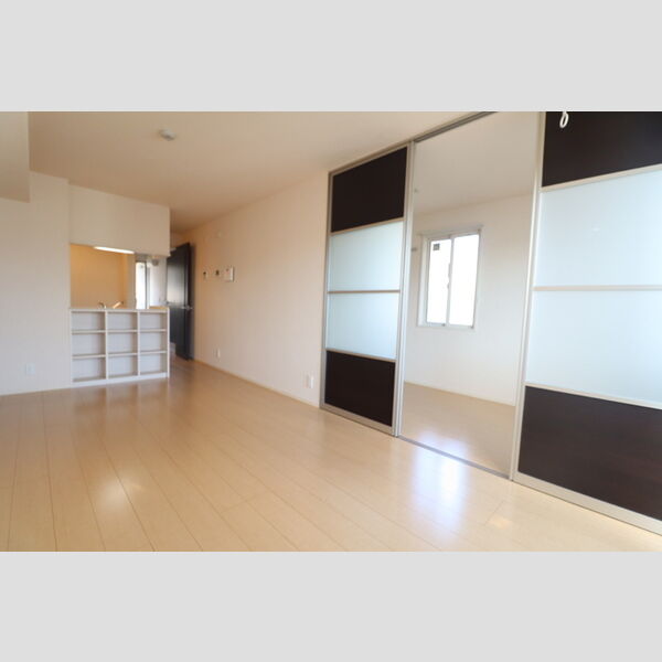 プランドール幸房　参番館 LDK