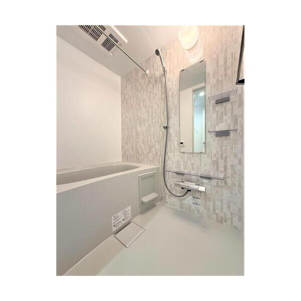 LUGEND大宮302号室 お風呂